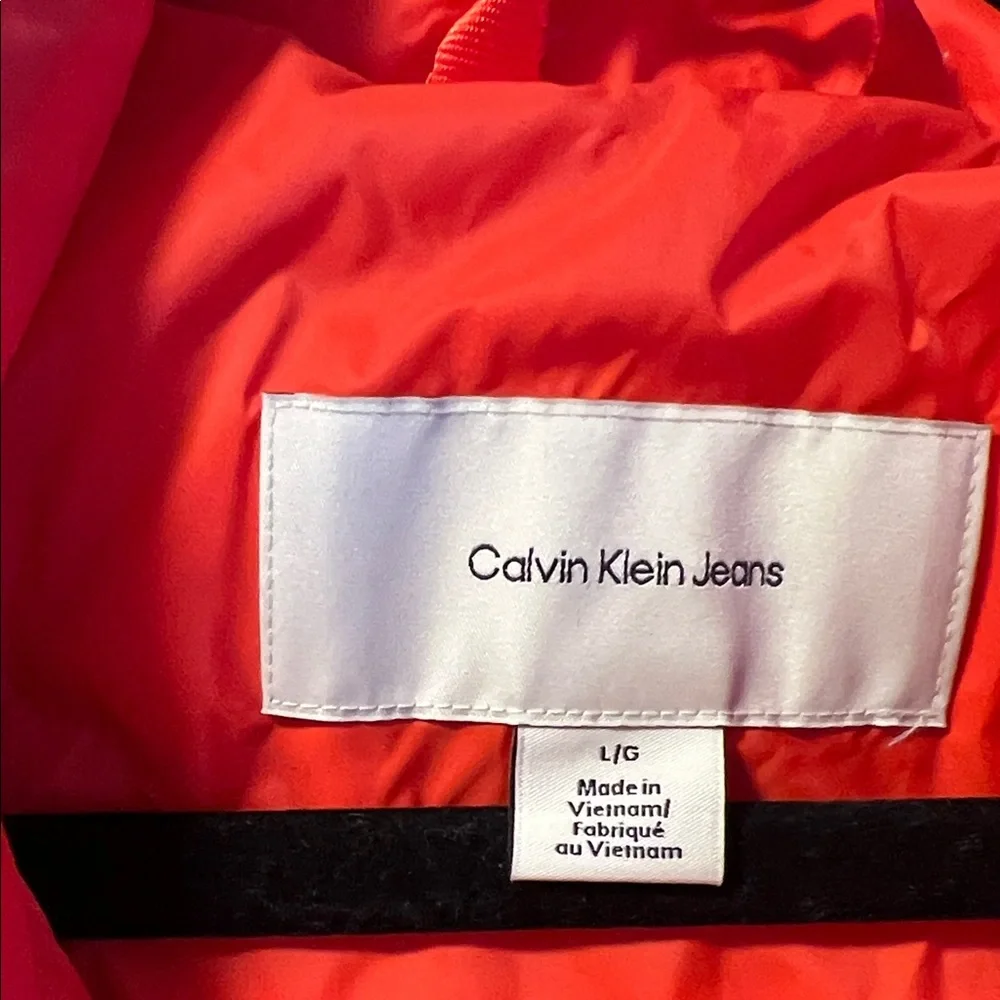 Calvin Klein Jeans Bold Orange Vest Size L EUC Outdoor Hiking Camping - Picture 3 of 11